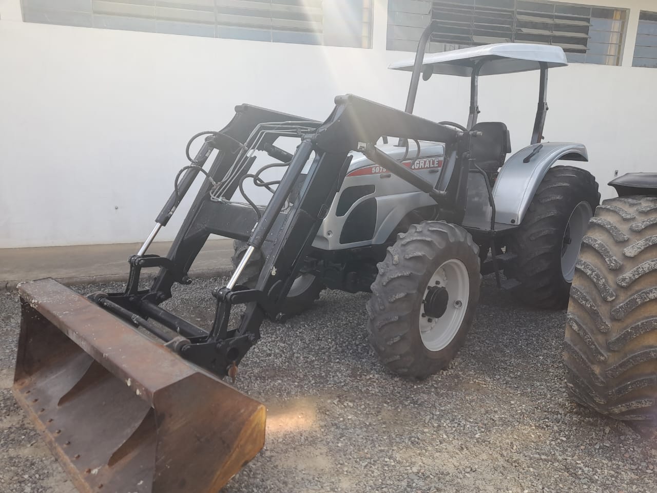 Trator Agrale 5075 4x4