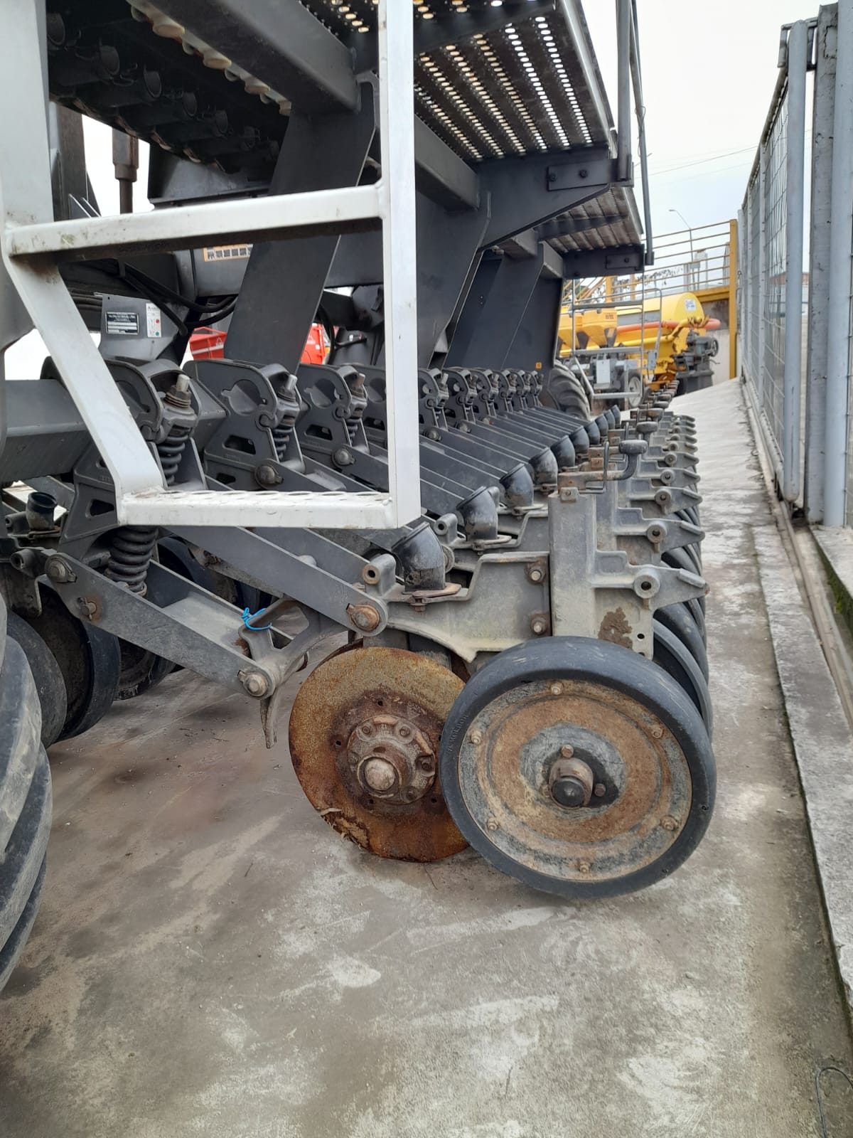 Semeadeira Valtra BPM2108