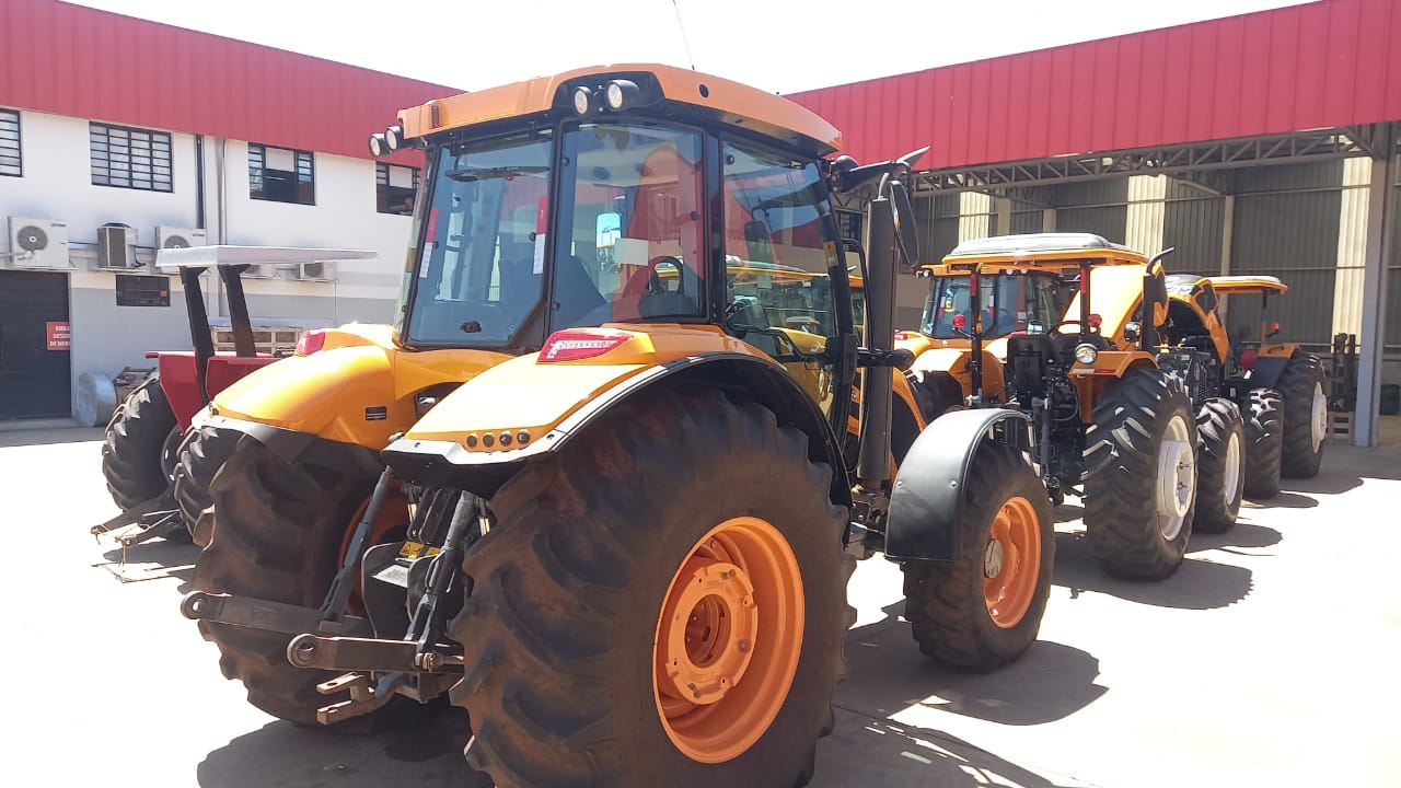 TRATOR AGRICOLA A134H