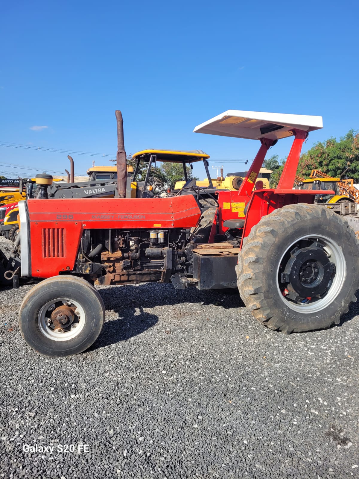 TRATOR MF 296 PLATAFORMADO