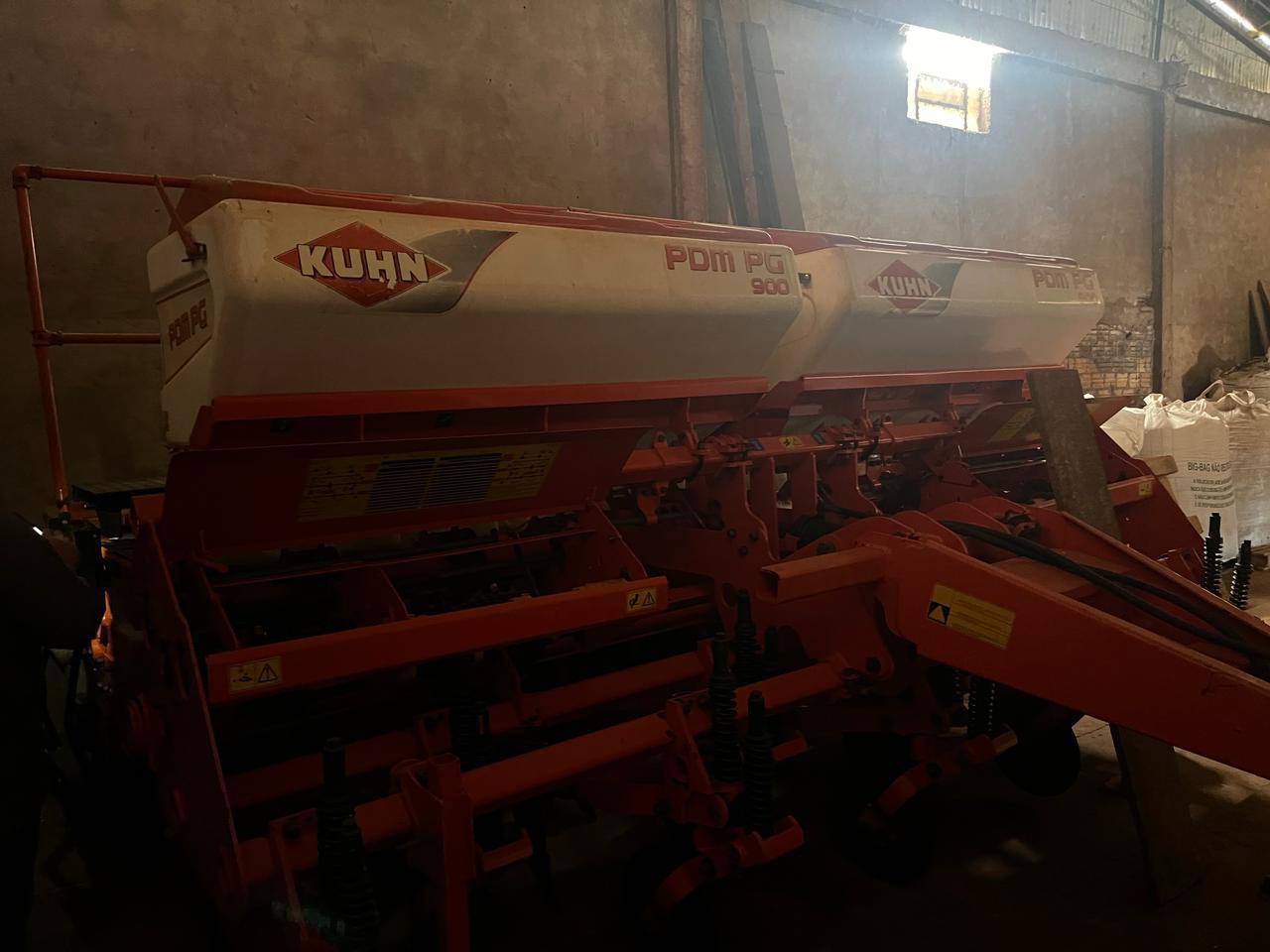 Plantadeira Kunh PDM PG 900