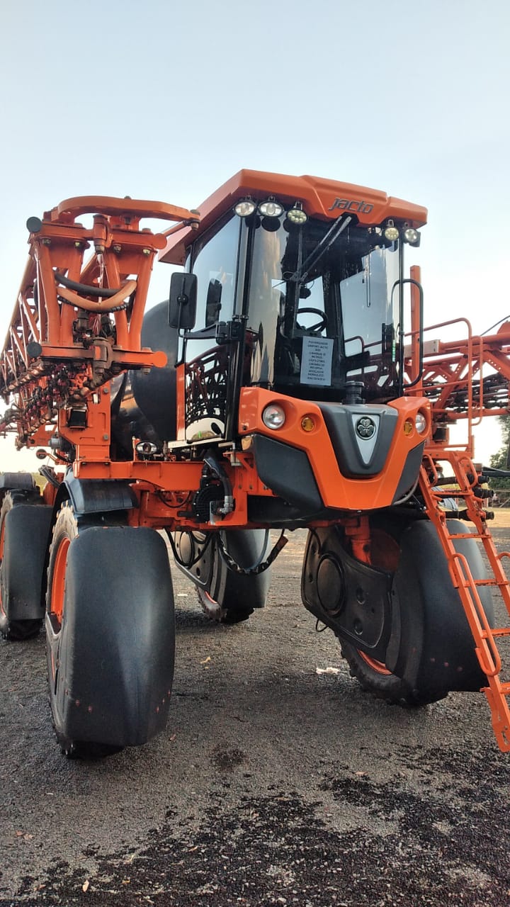 PULVERIZADOR AUTOPROPELIDO UNIPORT 3030 JACTO