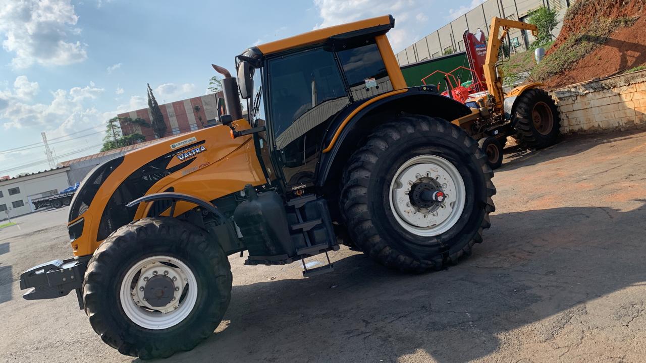 TRATOR VALTRA BH184 HI-TECH