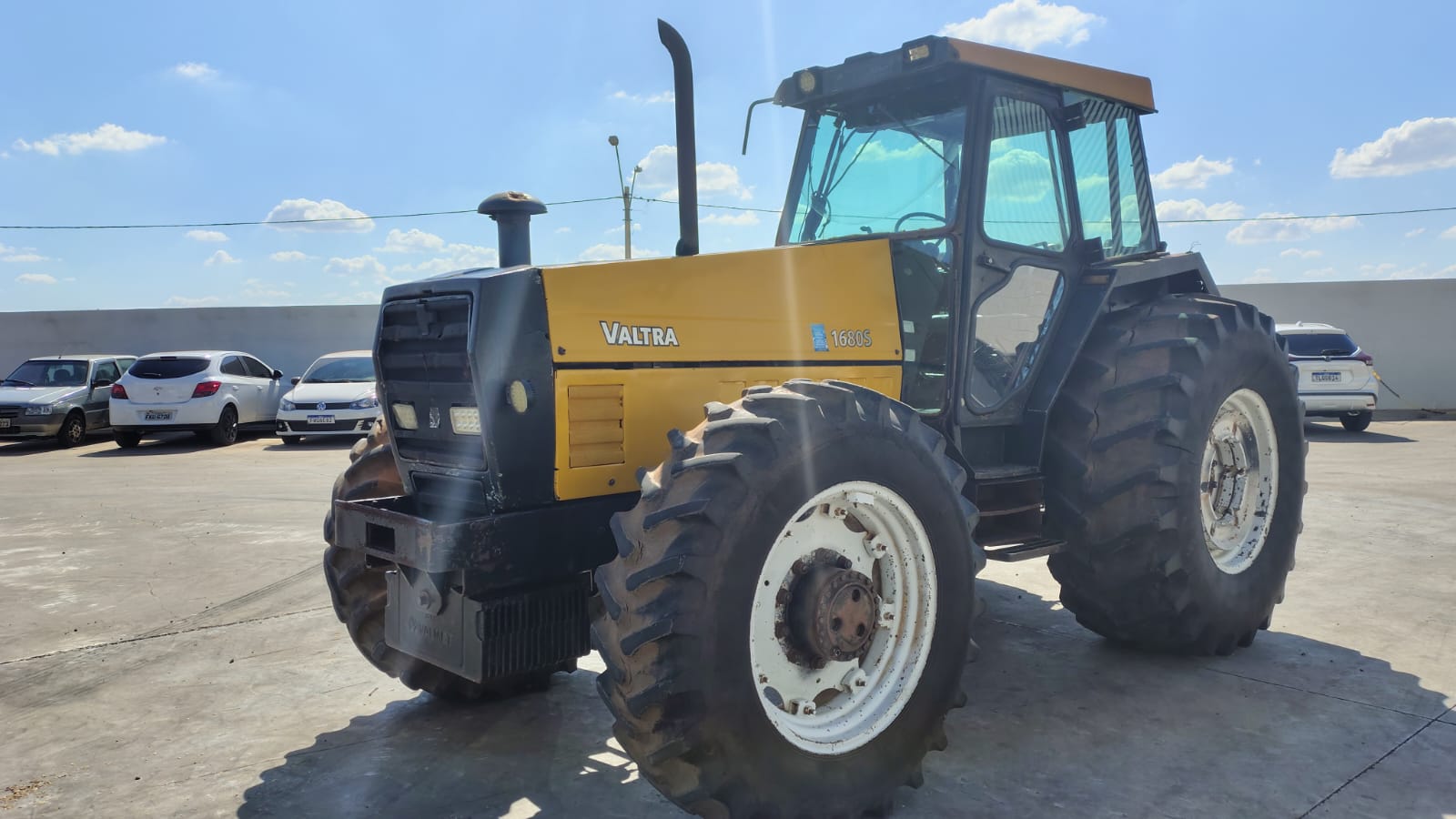 VALTRA 1680S - Ano 1997 - Ar-condicionado gelando