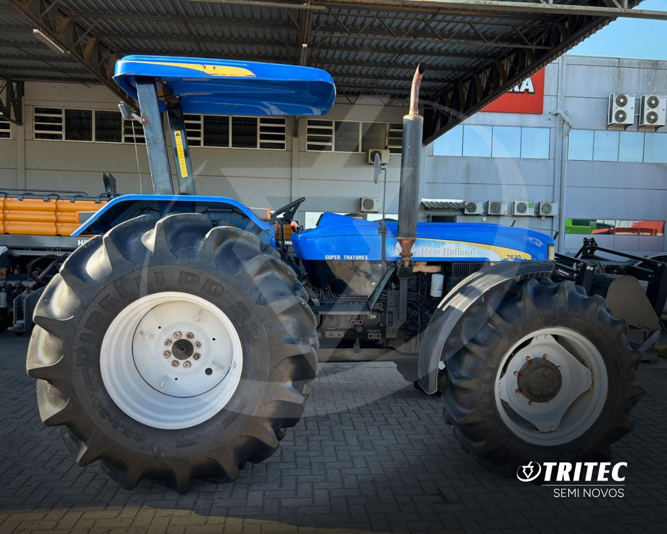 TRATOR NEW HOLLAND 7630