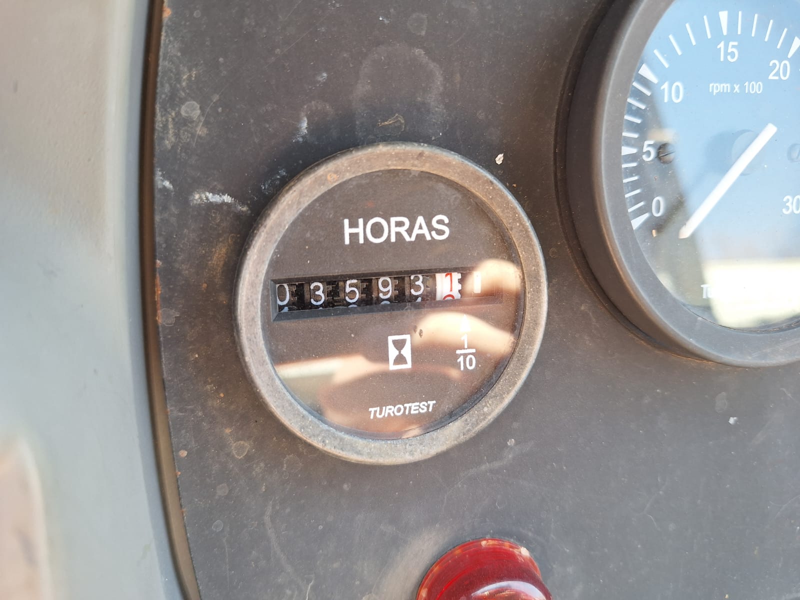 TRATOR N. H. TT 3880 4X4 - PLATAFORMADO (50061)