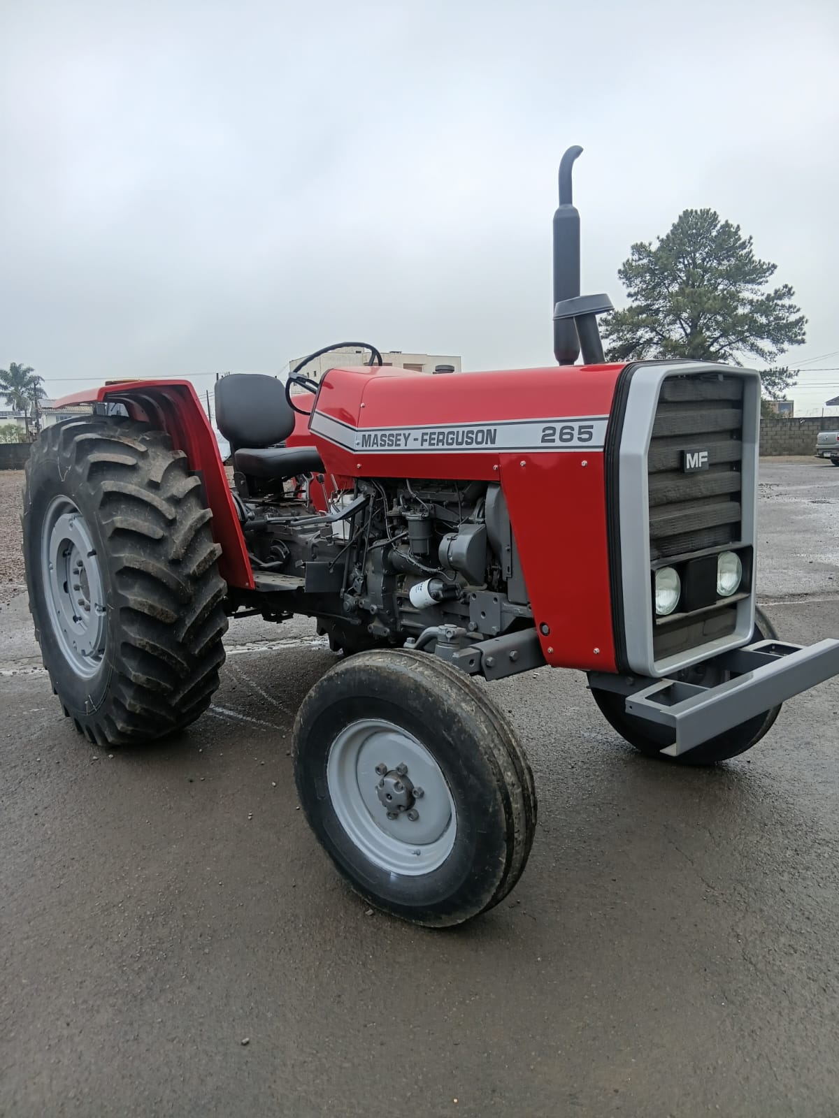 MASSEY FERGUSON 265